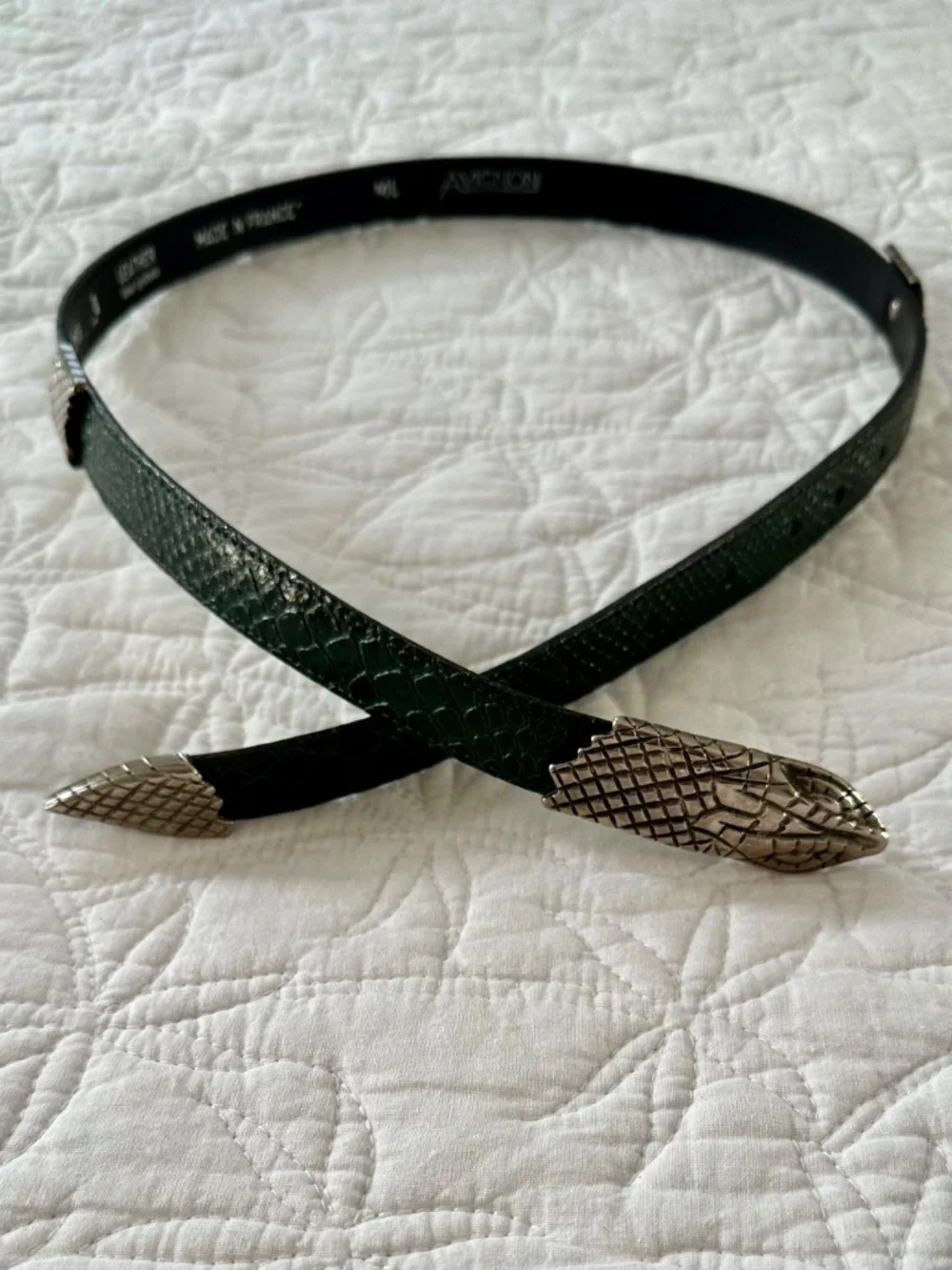 Vintage 1980's Avignon Snake Look Wraparound Green Leather Belt. Made in France - Picture 7 of 11